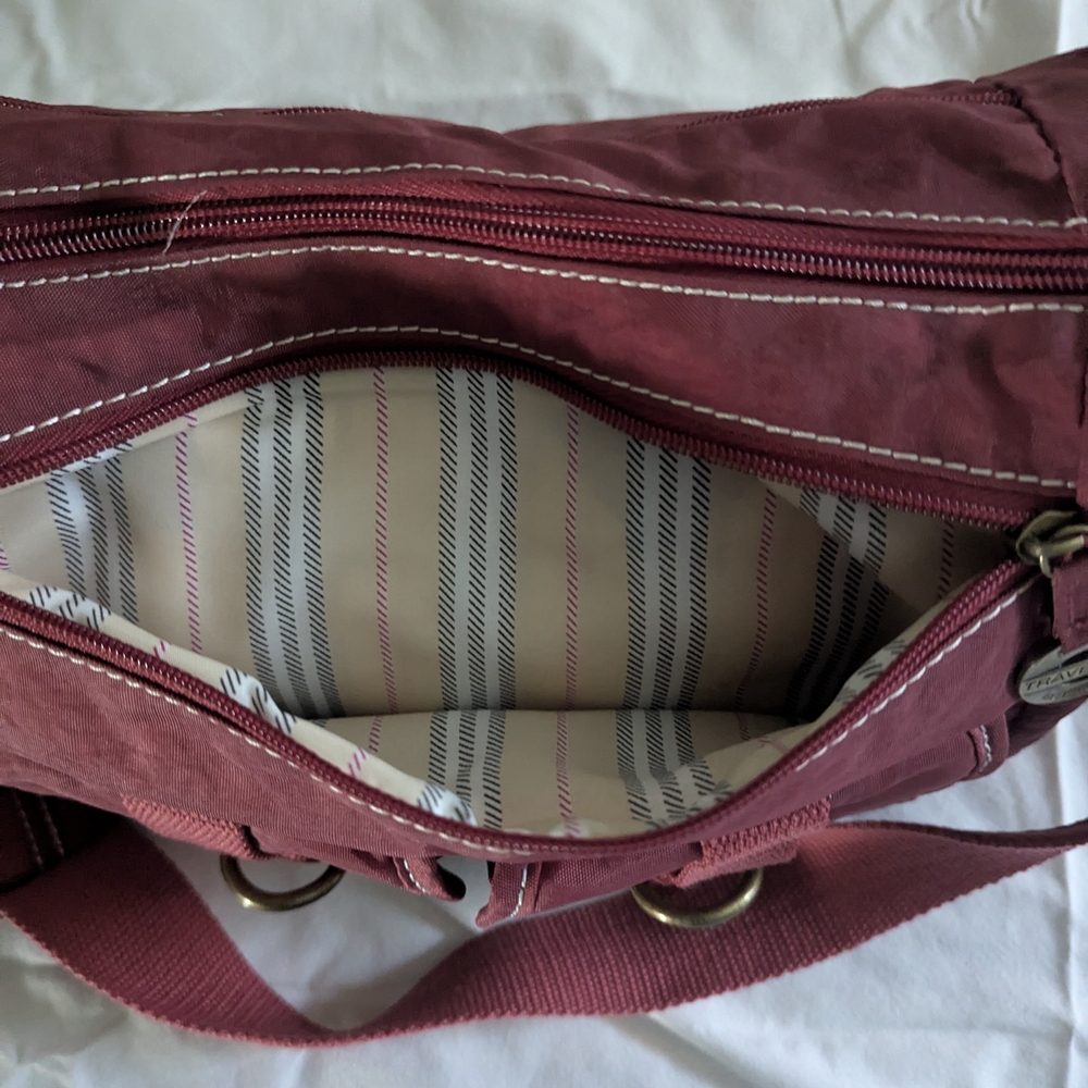 NWOT Travelon Burgundy Hobo Bag - Picture 7 of 13